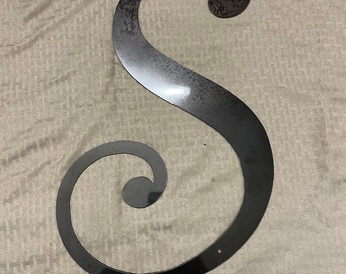 Metal letter S