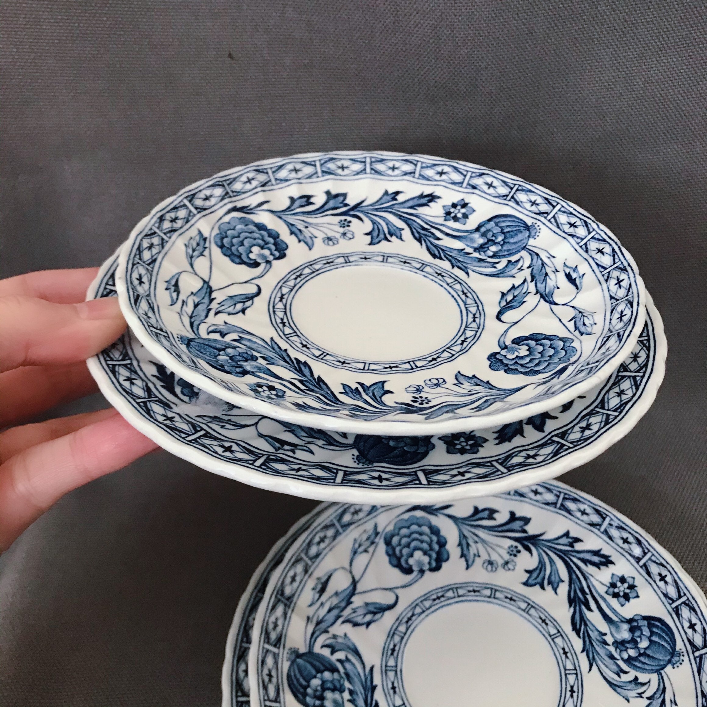 4 Ridgway BALMORAL Blue and White Scalloped Small Vintage Porcelain ...