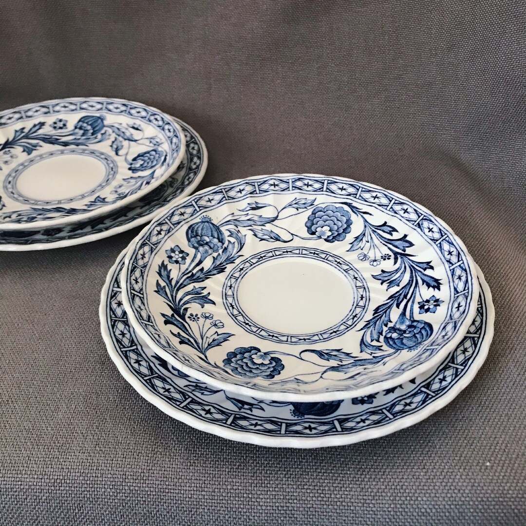 4 Ridgway BALMORAL Blue and White Scalloped Small Vintage Porcelain ...