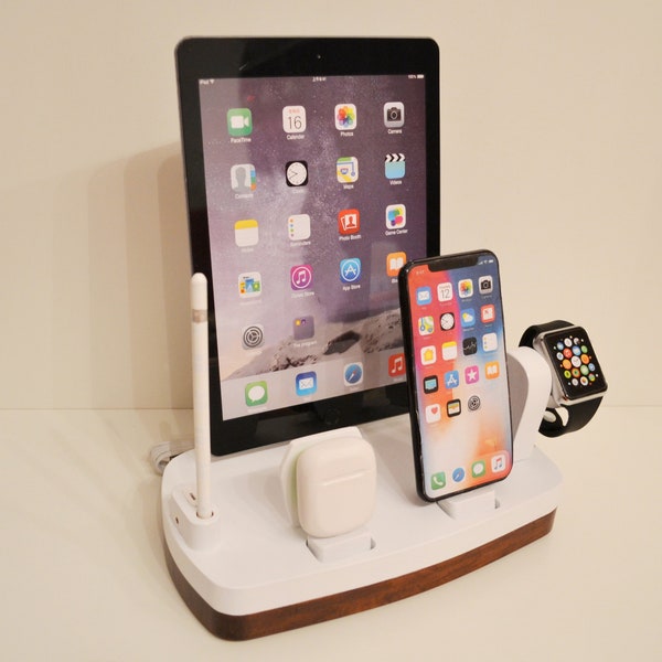 iDOQQ CINQUE Multi Device Docking Station - wooden charging Station for 5 devices apple iPhone iPad apple watch and Apple pencil- Gift for Man