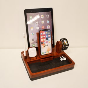 iDOQQ Ultimate 5 Multi Device Charging Station, Apple Docking Station Organizer for 5 Devices, Mahogany and Black
