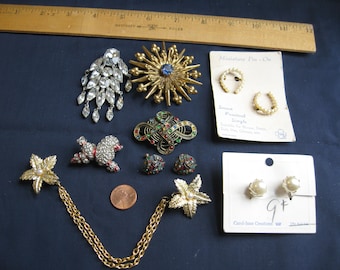 EXTENDED SALE 20/% OFF Vintage Jewelry Med Lot 97 and Small.