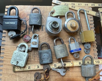 Lot of 11 locks with keys/ combination Master, Elgin, Yale, Dudley, Corbin & others usesable locks