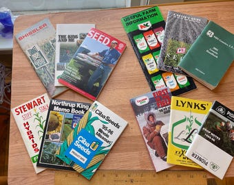 Vintage advertising lot of 12 Corn soybean Field seed pocket guides, farm life memorabilia