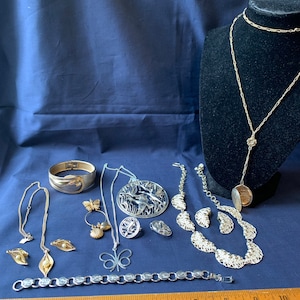 vintage Sarah Coventry jewelry lot