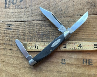 Vintage Buck USA 1972-86 Model 303 medium stockman 3 blade pocket knife