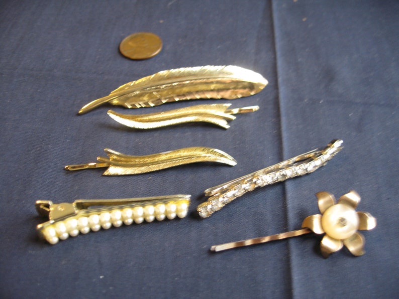 vintage Hair Clips Baretts lot hair Accessory lot image 1