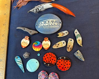 Vintage mixed lot of loose charms, pendants and findings