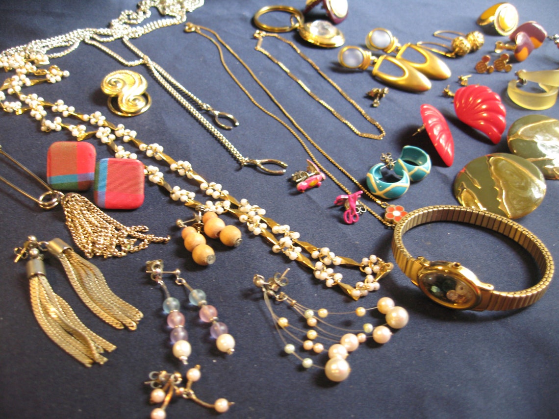 Vintage jewelry lot earrings brooches destash lottassel Etsy