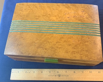 Vintage Art Deco Pilloid  wooden jewelry Box
