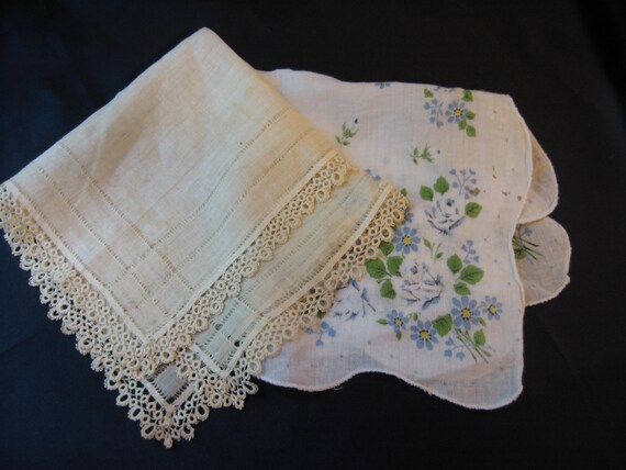 Vintage wedding lace handkerchief,  lot of 2, bob… - image 4