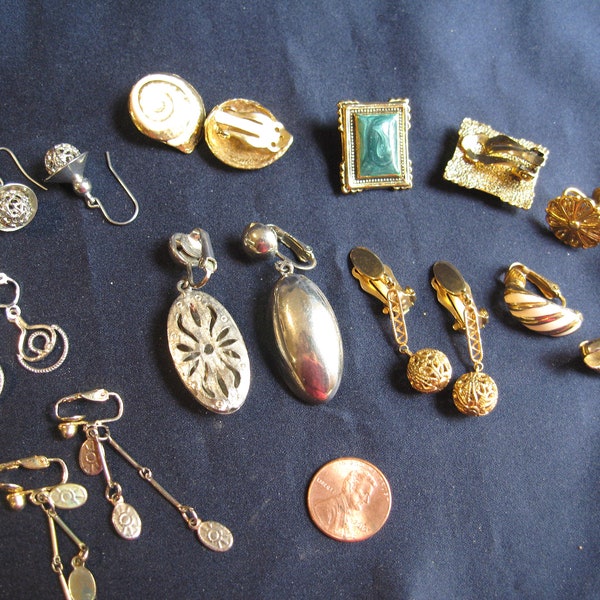 9 pairs earring lot, destash estate jewelry lot,