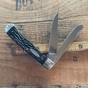 Camillus New York USA large trapper 2 blade  pocket knife NOS