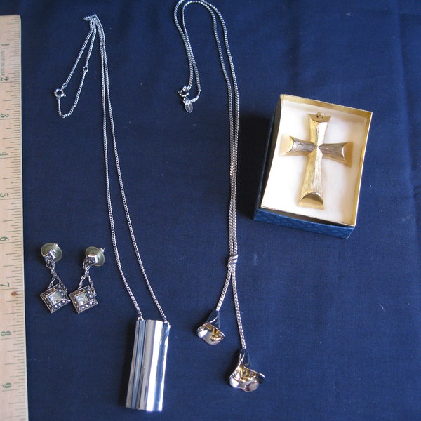 Avon jewelry lot, Cross pendant necklace earring lot