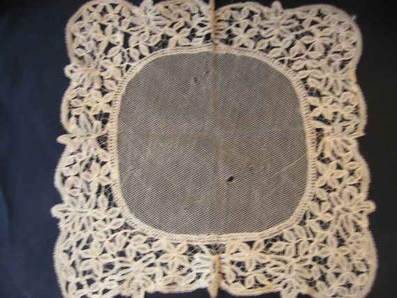 antique Victorian lot of 2 wedding lace handkerch… - image 5