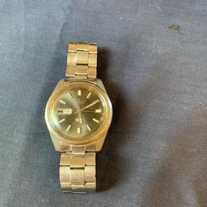 Vintage Men&#39;s Working 21 jewel Seiko wristwatch