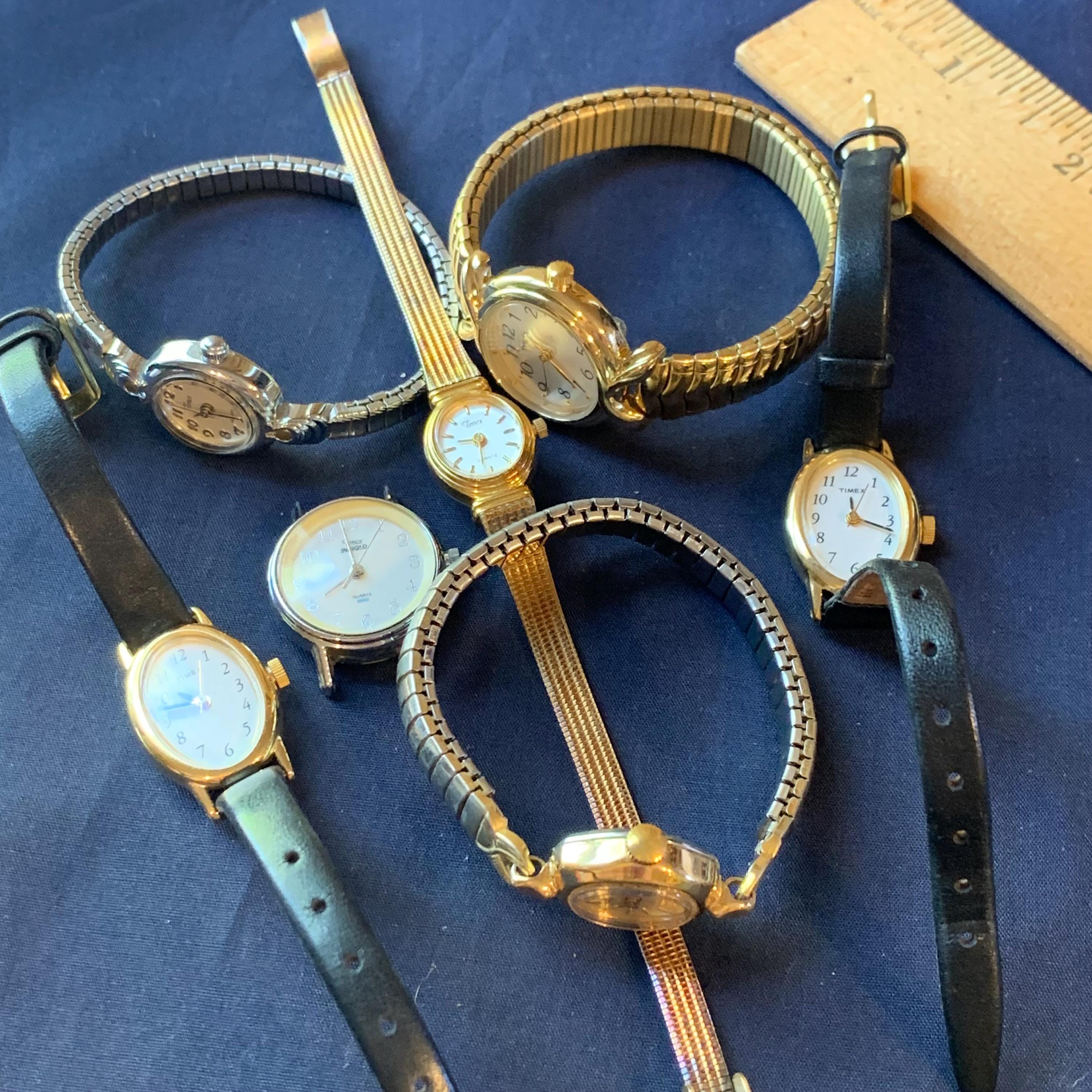 Vintage Womens Watch Lot 5pc Timex Indiglo Leather Bracelet Gold Silver As Is Vintage Timex Mother of Pearl Irridescent Indiglo Classic  main image 3