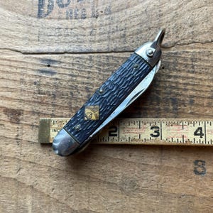 Camillus New York USA Cub Scout Camp Utility 3 blade pocket knife