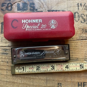 Hohner Special 20 Harmonica Germany 560-20 Key of C With Case 