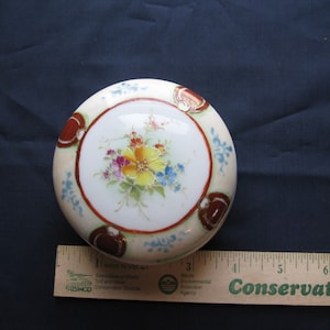 Victorian vanity dresser jar