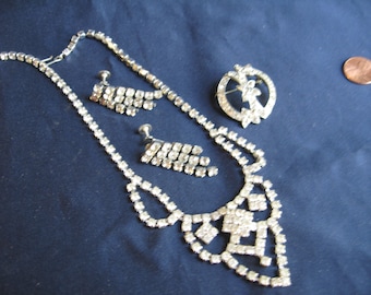 3 piece of vintage rhinestone jewelry, CORO rhinestones, necklace earrings brooch ART DECO bridal