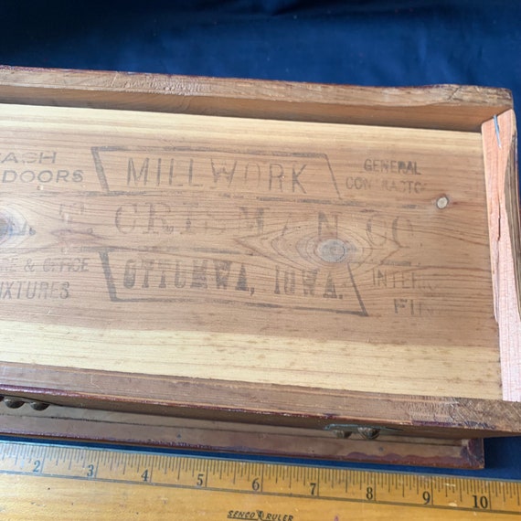 vintage cedar wood trinket jewelry candy box - image 6