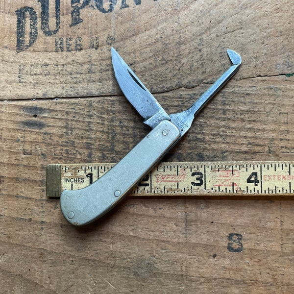 Vintage Sta-Sharp Sears Roebuck & Co 1920-40 Model 1398 Neutering knife 2 blade pocket knife