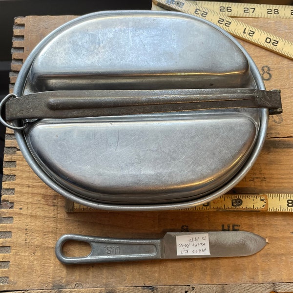 Vintage Military mess kit WW1, 1918 WS CO w/ knife