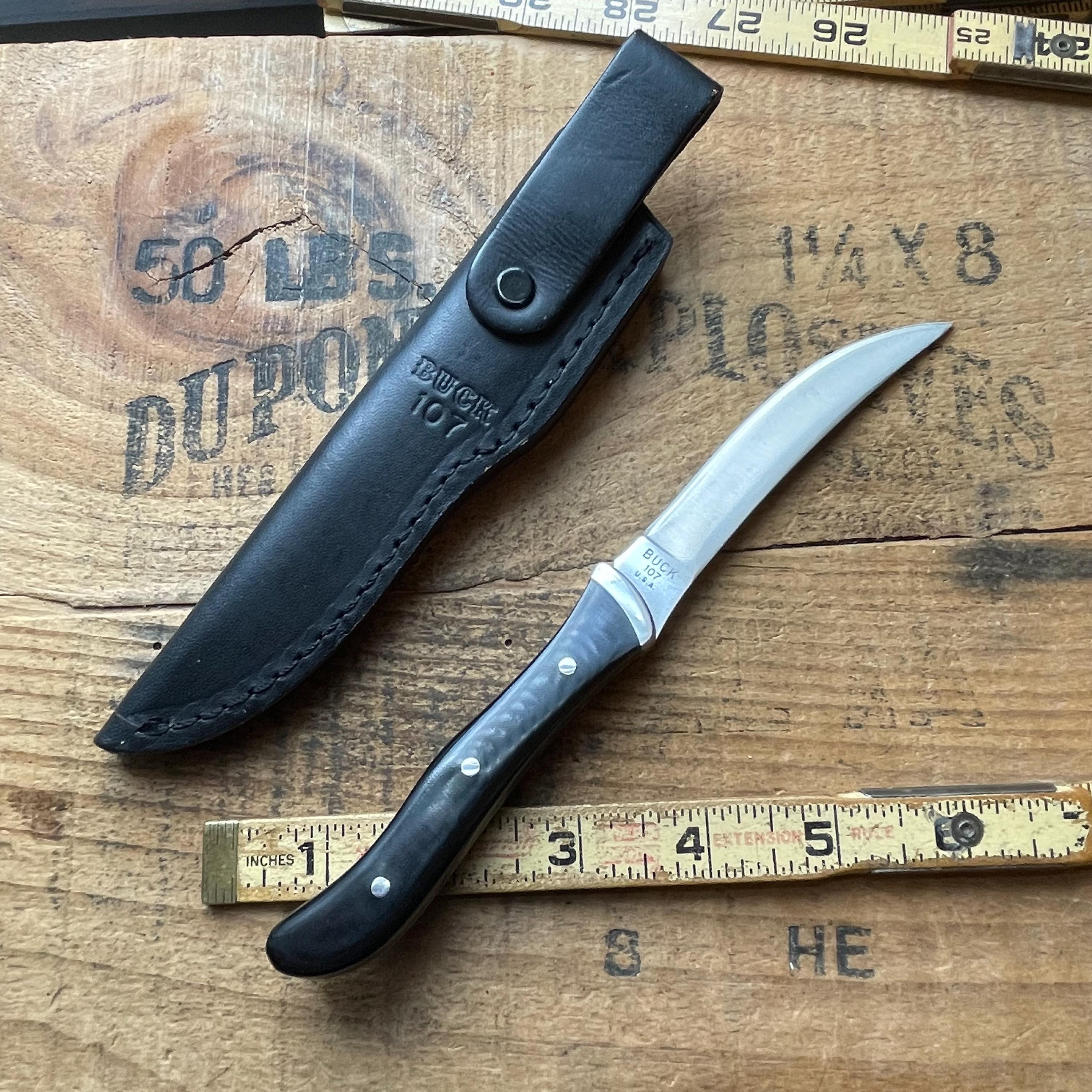Buck USA 1972-86 Model 107 Scout Fixed Blade Knife W/ Sheath 