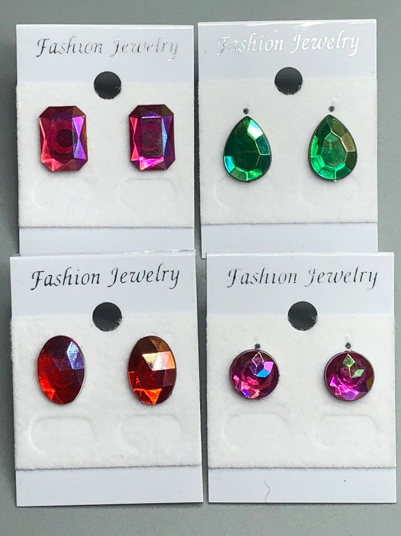 Simple Gemstone studs