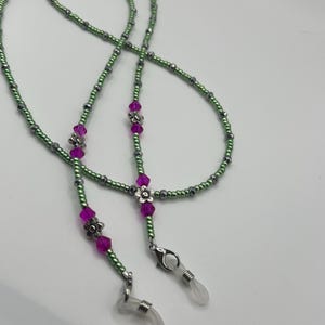 Spring flower beaded eye glass chain