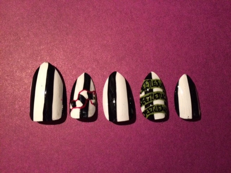 Sandworms Set Halloween 2018 Beetlejuice Inspired Press On Etsy