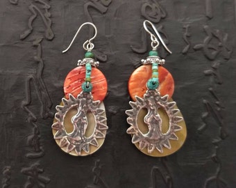 vintage Vierge de Guadalupe, nacre, coquille d'huître épineuse, boucles d'oreilles légères turquoise argent sterling boho chic Frida kahlo