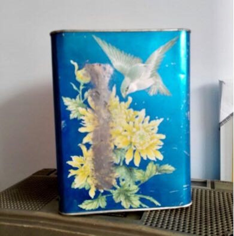 Chinese Vintage Biscuit TinArtDecorationGuarantee oldGuarantee authentic