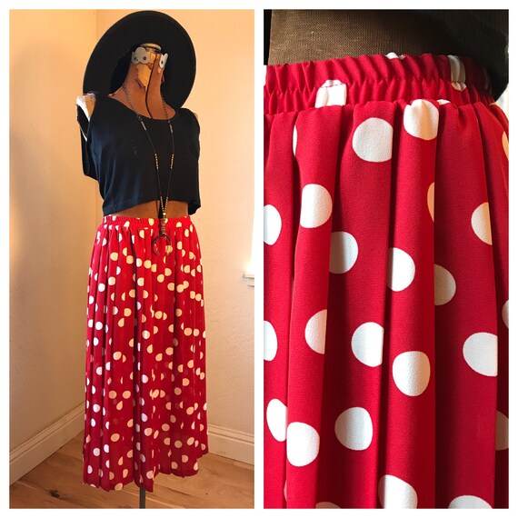 red polka dot skirt