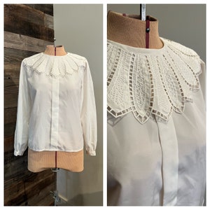 1980s Embroidered Collar Blouse | Grandma Core Style | Cream Statement Collar | Silky Button Up | Size Medium