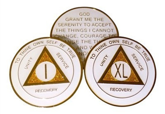 4 Year Sobriety Chip 4 Year AA Medallion Coin - Alcoholics Anonymous Sobriety Chip In Green, White &amp; Black Sobriety Token