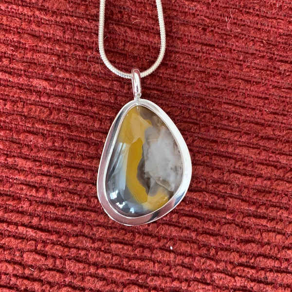 Kentucky Agate Pendant in Sterling Silver