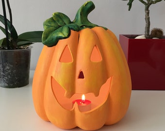 Candelabro de calabaza de Halloween de cerámica hecho a mano, decoración de otoño para interiores, decoración de Halloween espeluznante y adorable.