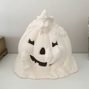 Unbemalte Keramik Halloween Kürbis mit Geistern - bereit zum Bemalen, DIY Halloween Dekoration, Jack-o'Lanterne, Beleuchtung