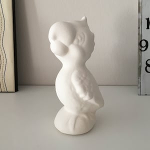 Céramique Parrot Bisque Prêt à peindre Figurine Blanc Perroquet Blanc Perroquet Non peint Miniature Handmade Bird Sculpture Enfants Cadeaux Brain Therapy Art Toys
