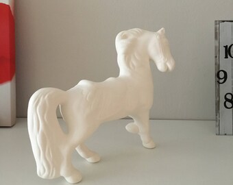陶器の馬の置物、すぐに塗装可能、手作りの彫刻、美しい白い馬、馬、未