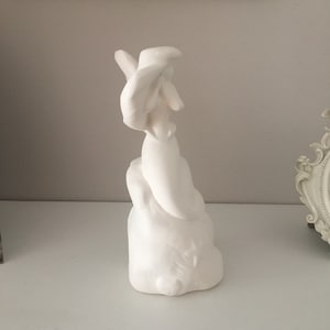 Princess Ariel DIY Figurine, Ready to Paint Ceramic Princess, Cute Decor and Craft Project for Kids, Fun Arts & Crafts Supply