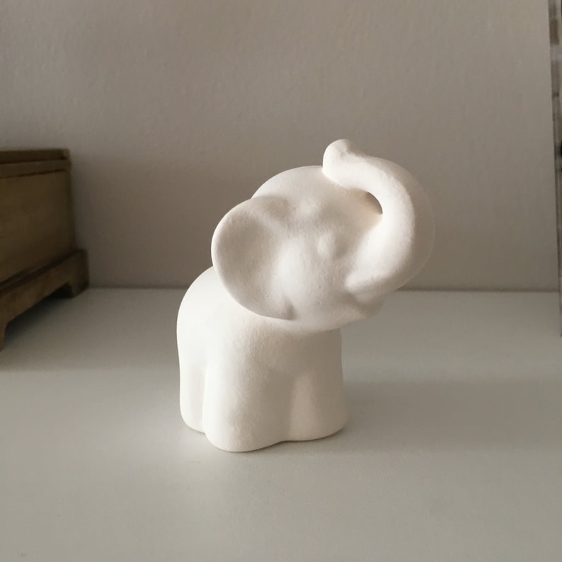 making ceramic figurines