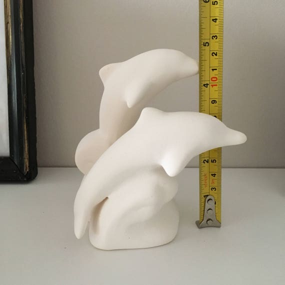 2 匹のイルカの陶器の置物のセット、すぐに塗れる、陶器のイルカ