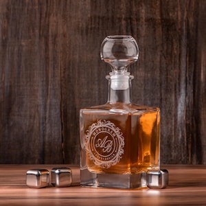 Decanter per whisky personalizzato, decanter personalizzato, decanter inciso, regalo per il padre dello sposo, regalo per gli sposi