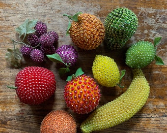 Mid Century French Vintage Beaded Fruit:14 Pieces Mid Century French Vintage Beaded Fruit:14 Pieces