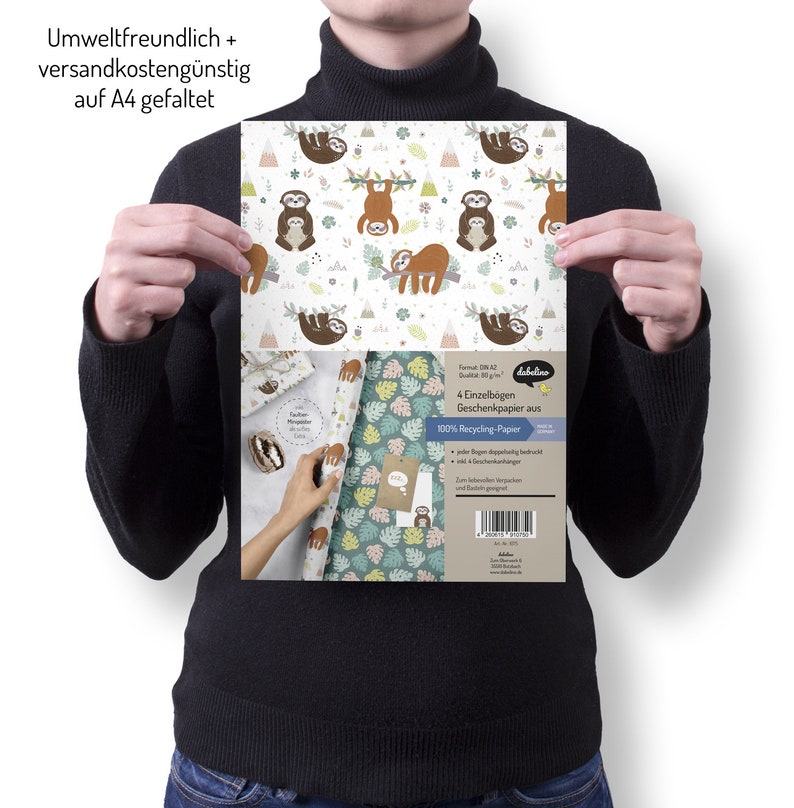 May include: Four sheets of sloth-themed wrapping paper with a green, white, and brown pattern. The paper is made from 100% recycled paper and is printed with the text "dabelino 4 Einzelb&ouml;gen Geschenkpapier aus 100% Recycling-Papier".