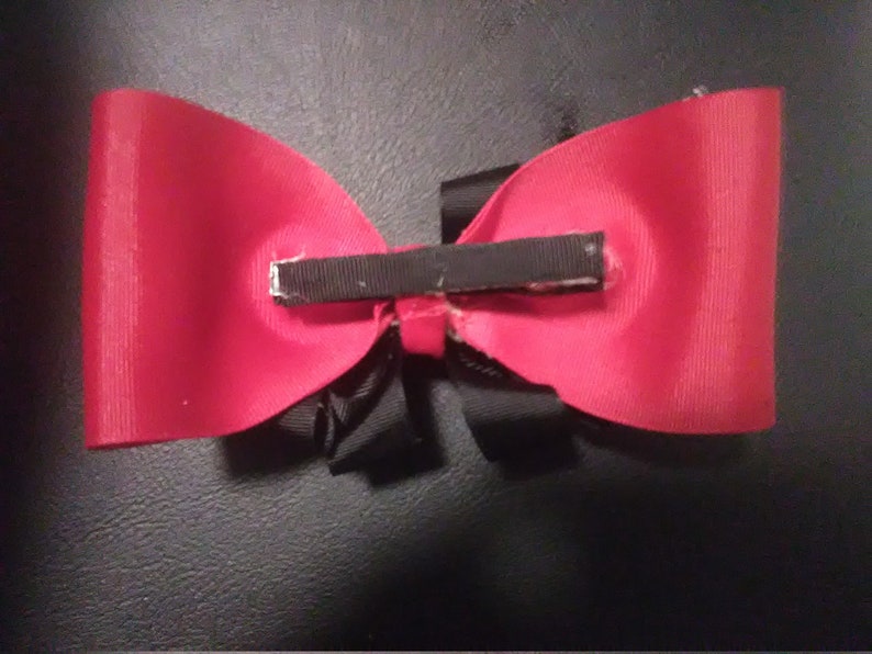 Girl 6 Inch Hair Bow Red /& Black Valentine/'s Day Left Handed Clip
