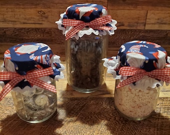 Set of 3 Mason Jar Bonnets- Patriotic Gnomes / America